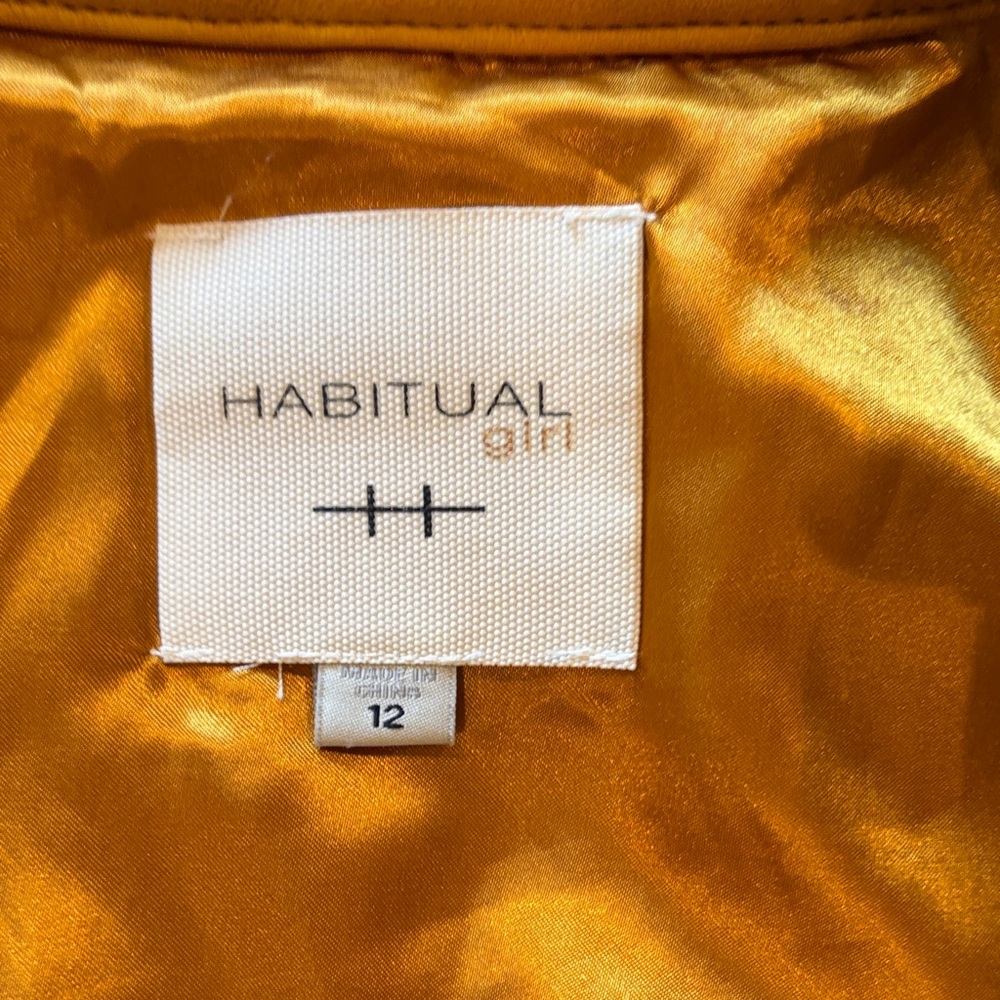 Habitual Golden Satin Fabric - Picture 2 of 3
